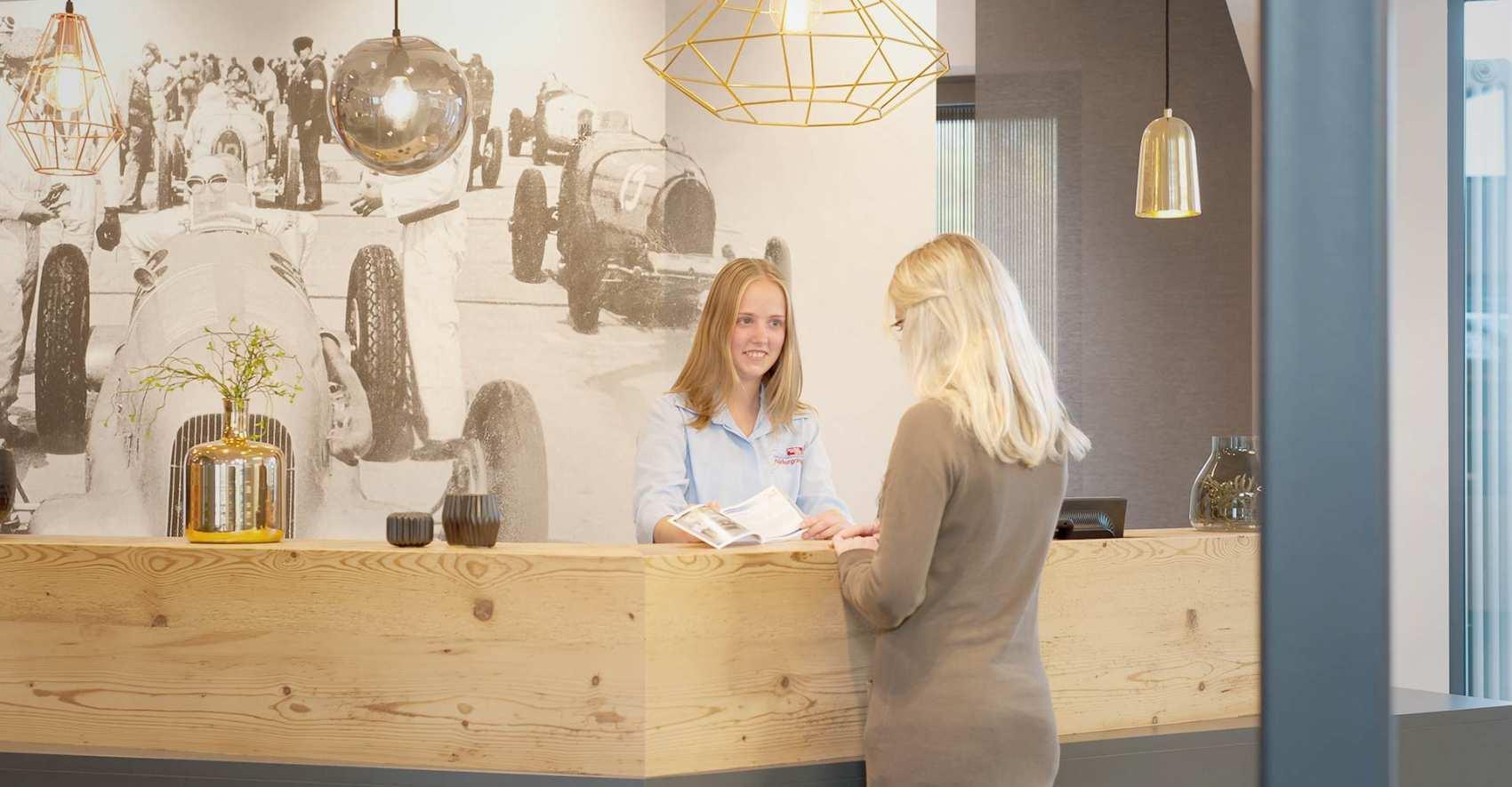 Herzlich Willkommen im Fahrsicherheitszentrum Neuwied Herzlich Willkommen im Fahrsicherheitszentrum Neuwied
