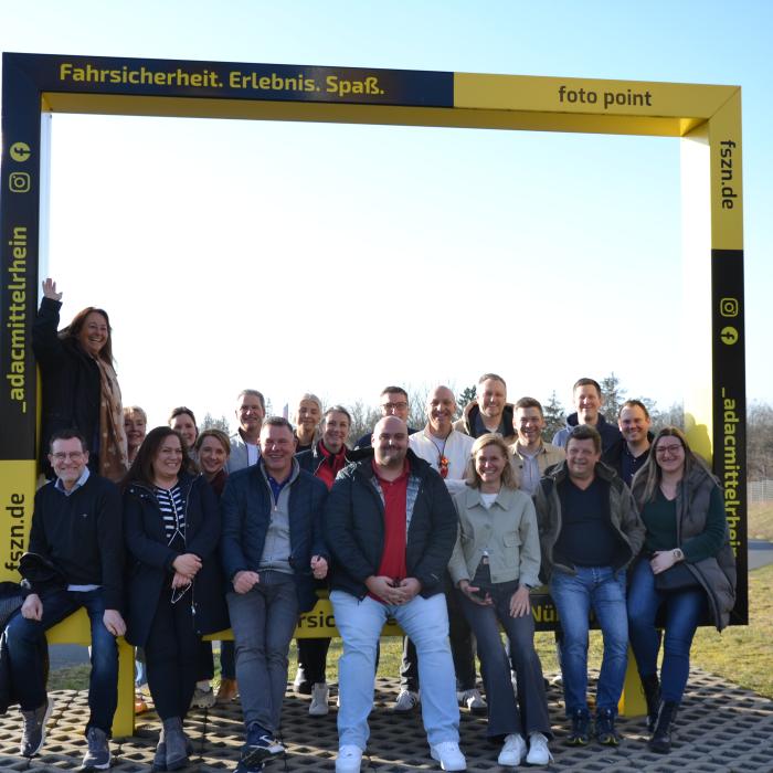 Allianz Versicherungs-AG; Team / Balance Challenge; 05.03.2026