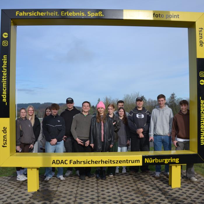 ADAC; PKW-Training Young Drivers only; 19.04.2025